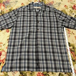 Tommy Bahama Shirt Men’s Size M Stripes 100% Silk Short Sleeve Camp medium